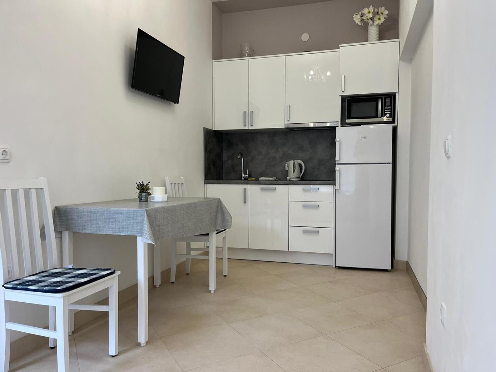 Apartments Talija Drasnice Quarto foto